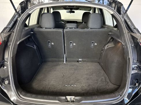 Certified 2022 Nissan Kicks S image 29