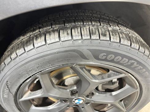 Used 2018 BMW X1 xDrive28i w/ Convenience Package image 9