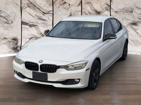 Used 2012 BMW 328i Sedan RWD image 3