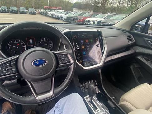 Used 2023 Subaru Ascent Premium w/ Convenience Package AWD/4WD image 18