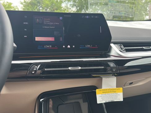 New 2025 BMW X1 xDrive28i w/ Technology Package image 21