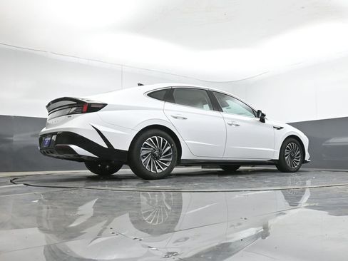 New 2026 Hyundai Sonata SEL FWD image 13