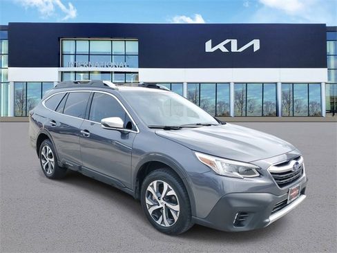 Used 2022 Subaru Outback Touring XT image 2