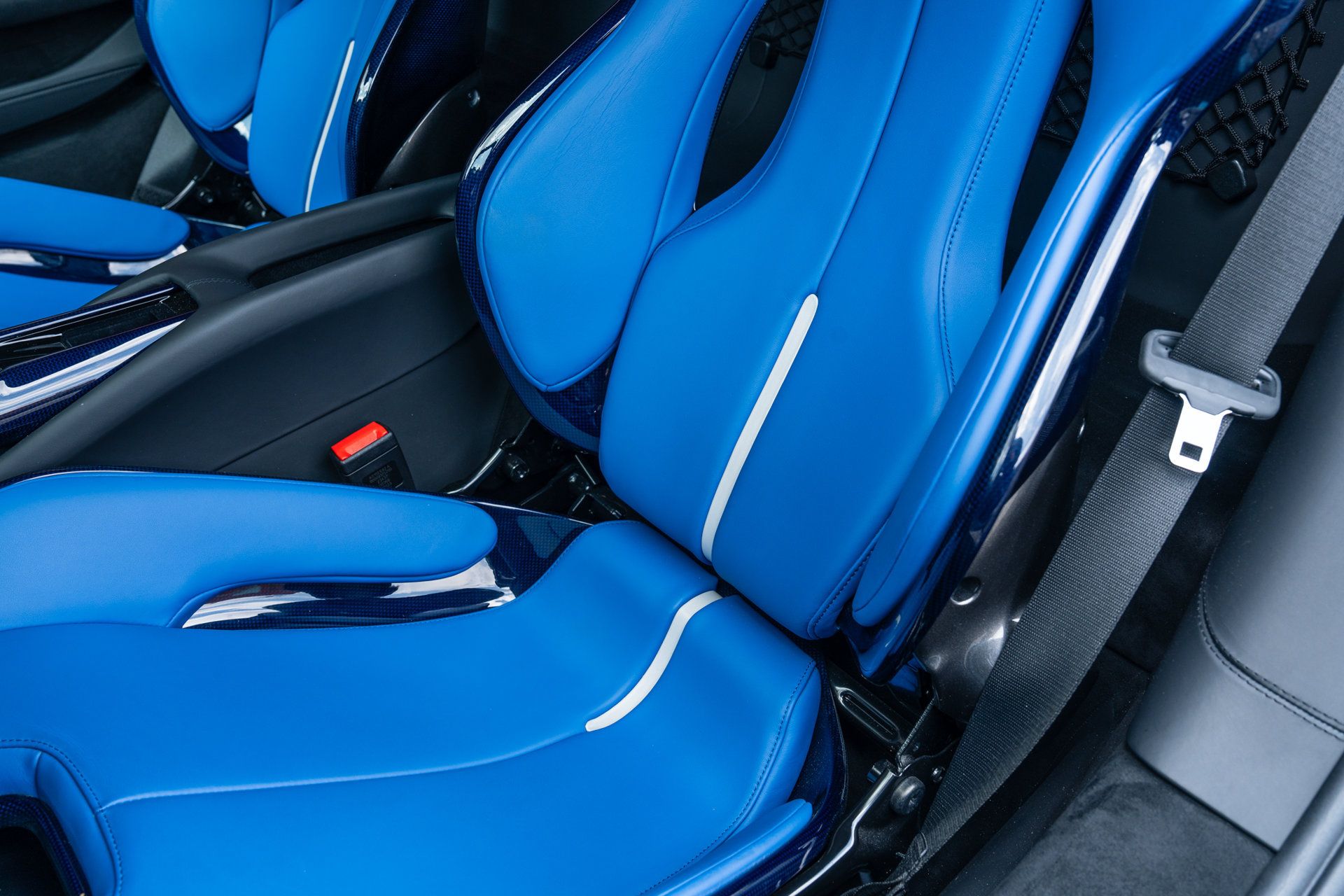 Used 2024 Ferrari 296 GTB RWD image 28