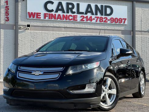 Used 2015 Chevrolet Volt Premium w/ Premium Trim Package FWD image 1