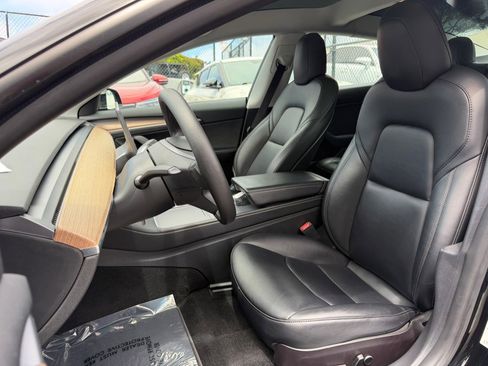 Used 2021 Tesla Model 3 Long Range AWD/4WD image 15