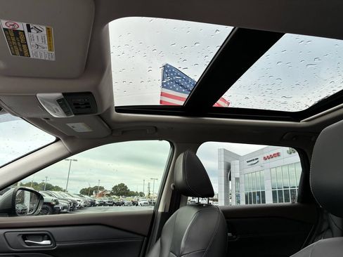 Used 2022 Nissan Rogue SL AWD/4WD image 20