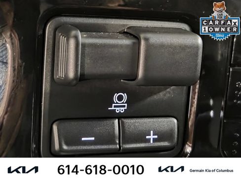 Used 2022 Chevrolet Silverado 1500 LTZ w/ LTZ Convenience Package II AWD/4WD image 30
