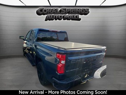 Used 2022 Chevrolet Silverado 1500 RST RWD image 3
