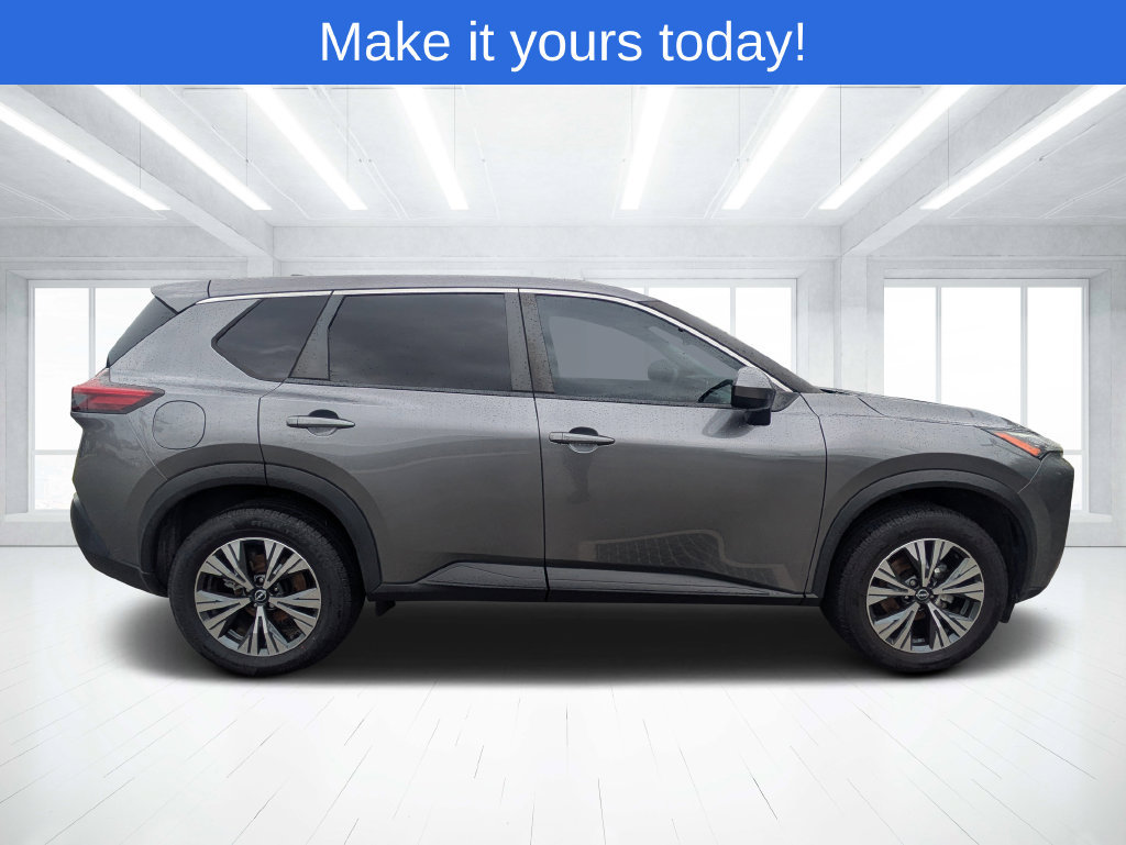 Used 2023 Nissan Rogue SV FWD image 2