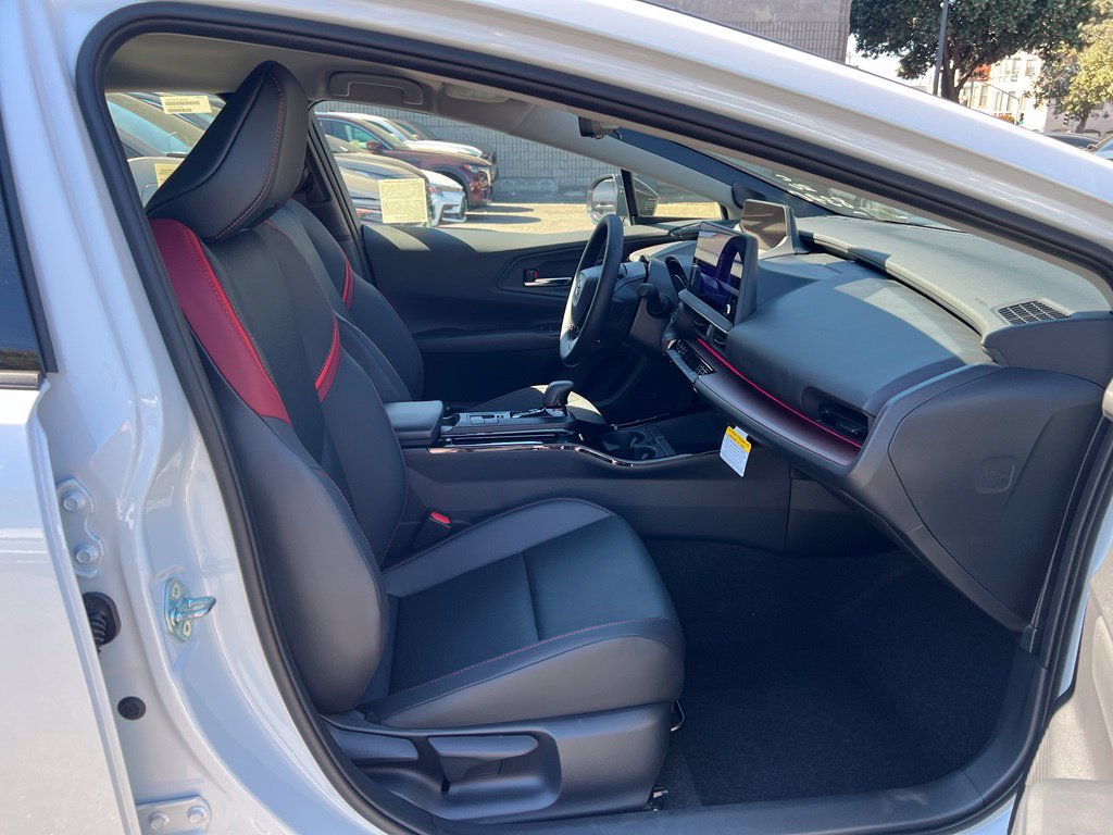 New 2027 Toyota Prius Plug-In Hybrid w/ Limited Premium Package FWD image 17
