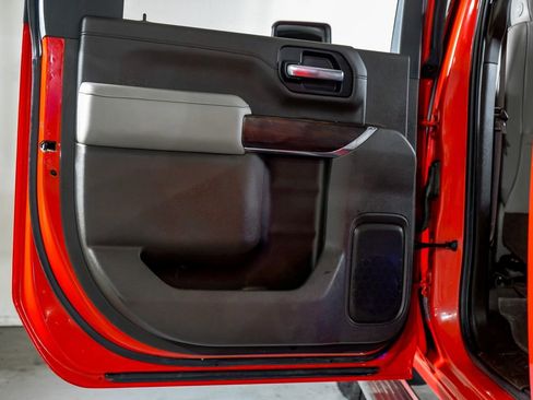 Used 2020 GMC Sierra 3500 SLT w/ SLT Premium Plus Package image 37