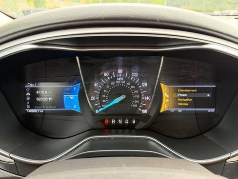 Used 2013 Ford Fusion SE FWD image 17