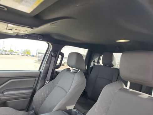 Used 2024 Toyota Tacoma SR5 AWD/4WD image 21