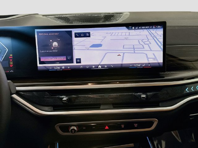 Used 2027 BMW X7 xDrive40i AWD/4WD image 17