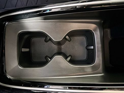 Certified 2023 Volkswagen ID.4 Pro S AWD/4WD image 16