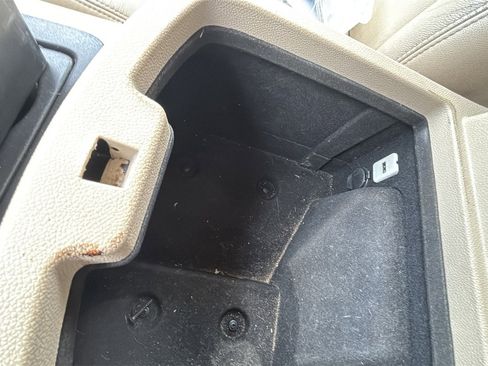 Used 2013 Chevrolet Avalanche LT w/ All-Star Edition image 22