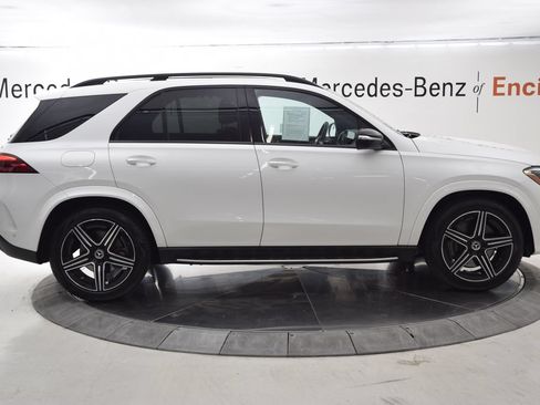 Certified 2025 Mercedes-Benz GLE 450 4MATIC image 7