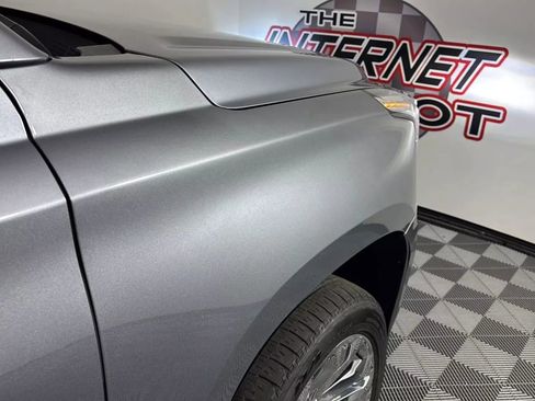 Used 2020 Cadillac Escalade Premium Luxury w/ LPO, Radiant Package image 37