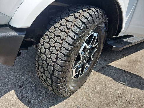 Used 2023 Ford Bronco Outer Banks image 35