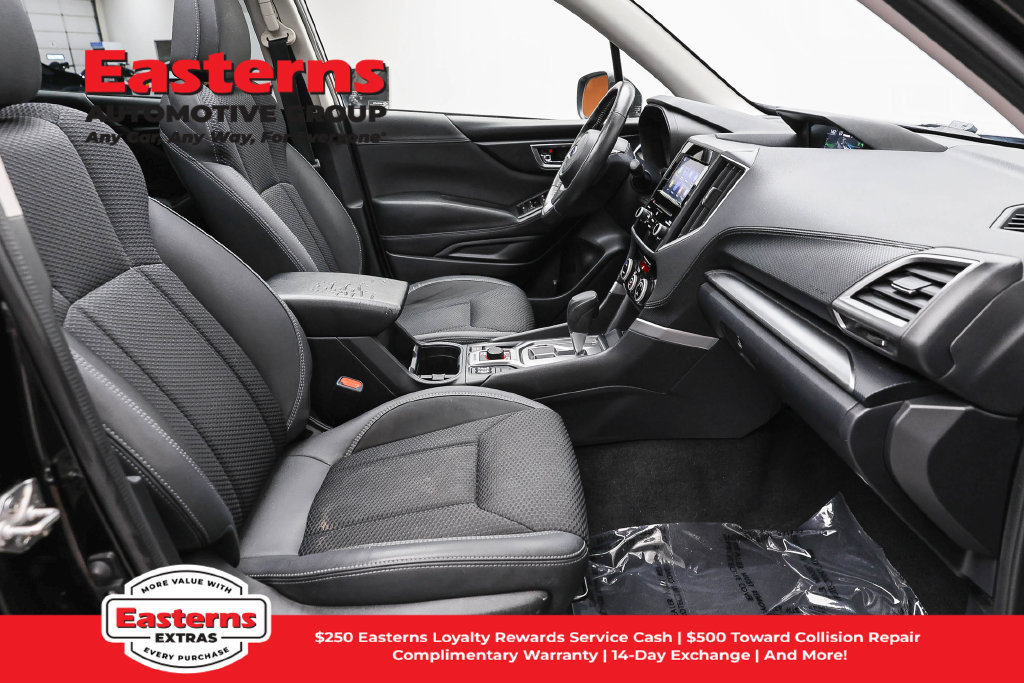 Used 2022 Subaru Forester Premium AWD/4WD image 28