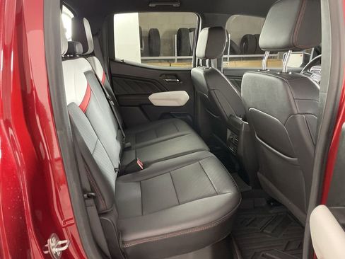 Used 2023 GMC Canyon AT4X image 26