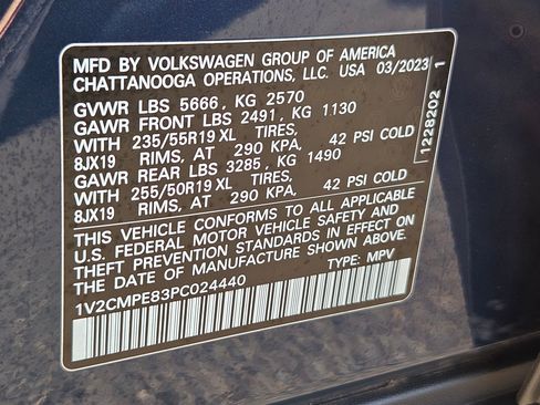 Used 2023 Volkswagen ID.4 Pro RWD image 32