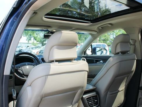 Used 2017 Lincoln MKX Reserve w/ Lincoln MKX Climate Package AWD/4WD image 33