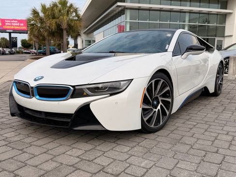Used 2016 BMW i8 AWD/4WD image 1
