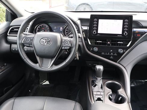 Used 2023 Toyota Camry SE image 35