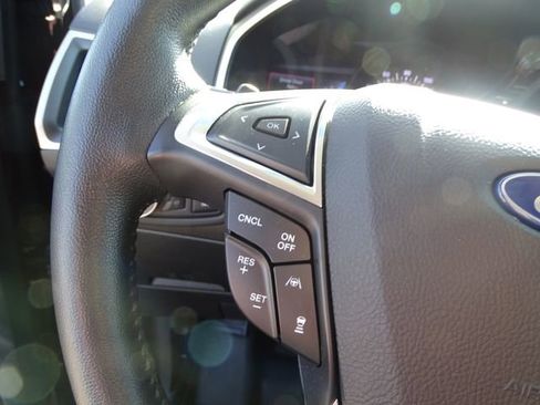 Used 2020 Ford Edge SEL w/ Convenience Package AWD/4WD image 18