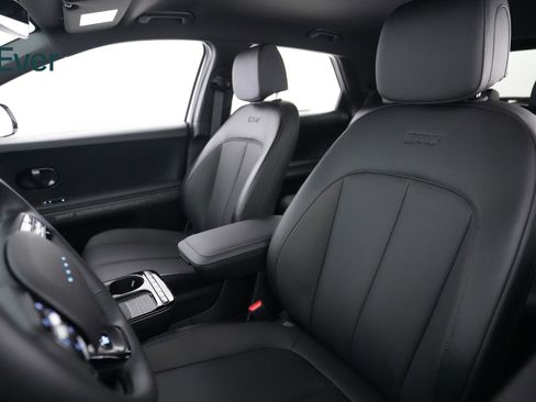 Used 2025 Hyundai Ioniq 5 XRT image 4