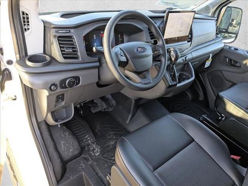 New 2026 Ford Transit 250 148 Medium Roof RWD image 3