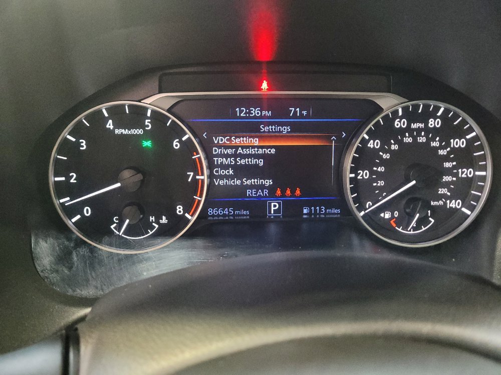 Used 2023 Nissan Altima 2.5 SV FWD image 23