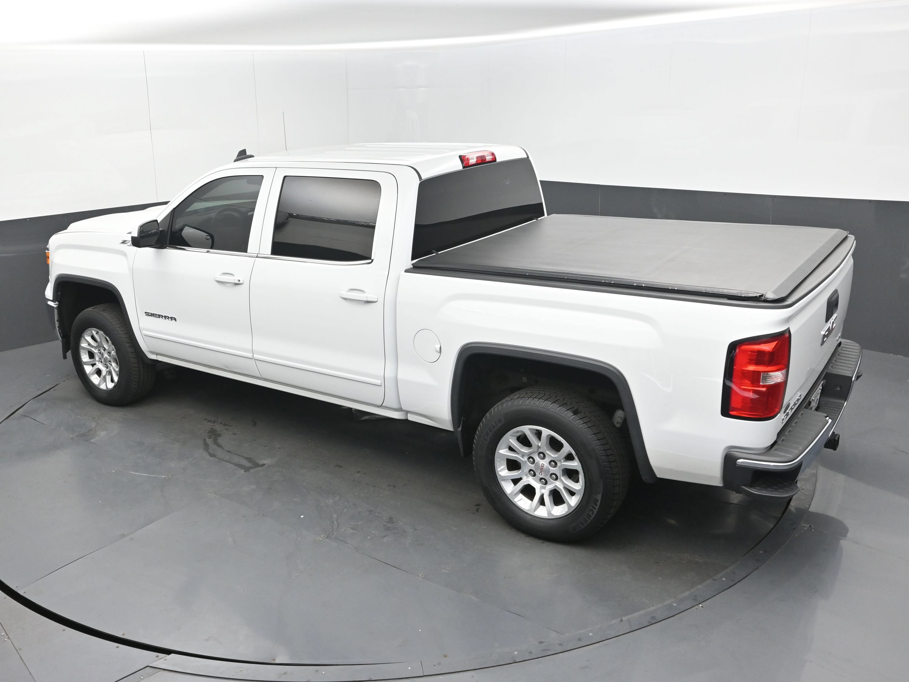 Used 2015 GMC Sierra 1500 SLE w/ SLE Value Package AWD/4WD image 34