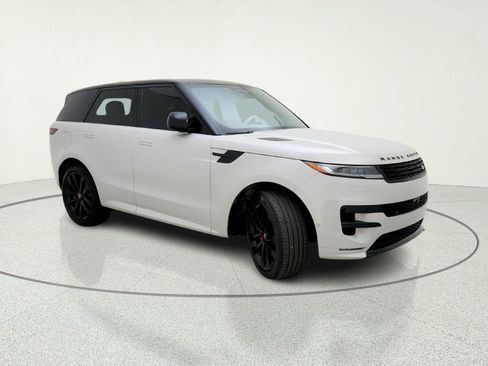 Used 2025 Land Rover Range Rover Sport Dynamic SE AWD/4WD image 5