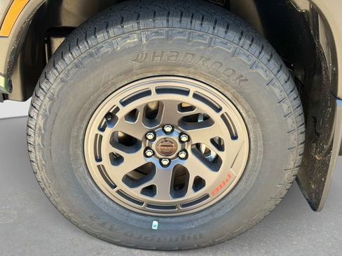 New 2026 Nissan Frontier PRO-4X w/ Pro-4x Convenience Package AWD/4WD image 11