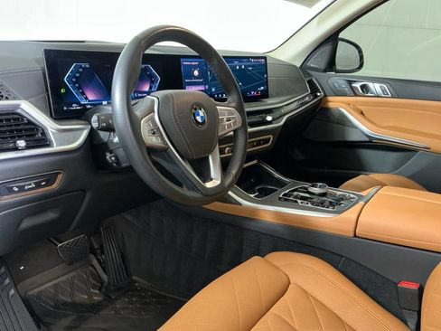 Certified 2025 BMW X7 xDrive40i w/ Executive Package AWD/4WD image 21
