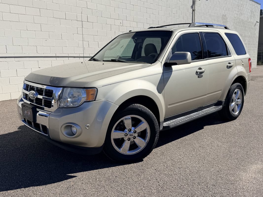 Used 2011 Ford Escape Limited w/ 302A Rapid Spec Order Code AWD/4WD image 1