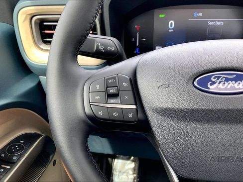 Used 2026 Ford Maverick Lariat AWD/4WD image 17