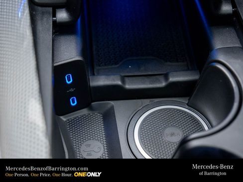 New 2026 Mercedes-Benz E 53 AMG e 4MATIC Sedan image 31