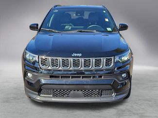 Used 2024 Jeep Compass Latitude video 2