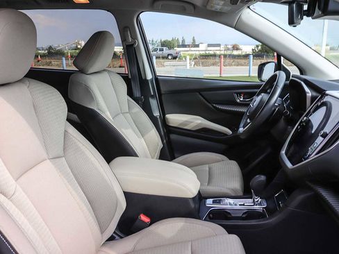 Used 2023 Subaru Ascent Premium w/ Convenience Package image 17