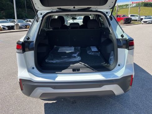 New 2025 Volkswagen Tiguan S image 25