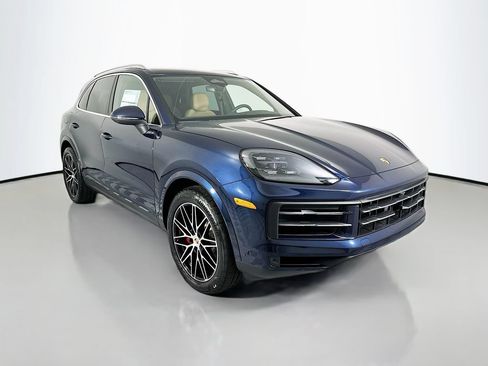 New 2026 Porsche Cayenne S AWD/4WD image 7