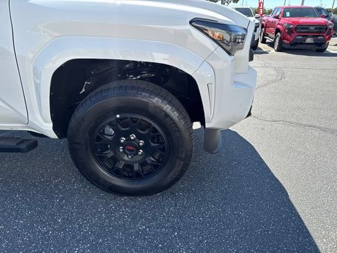 Certified 2025 Toyota Tacoma SR w/ SR Upgrade Package RWD image 18