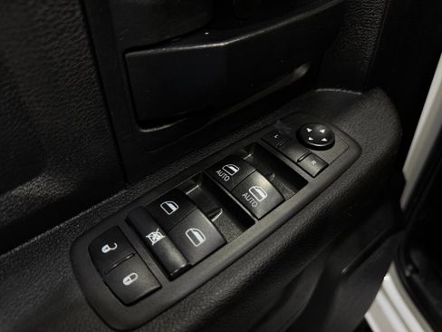 Used 2021 RAM 2500 Tradesman w/ Chrome Appearance Group image 27