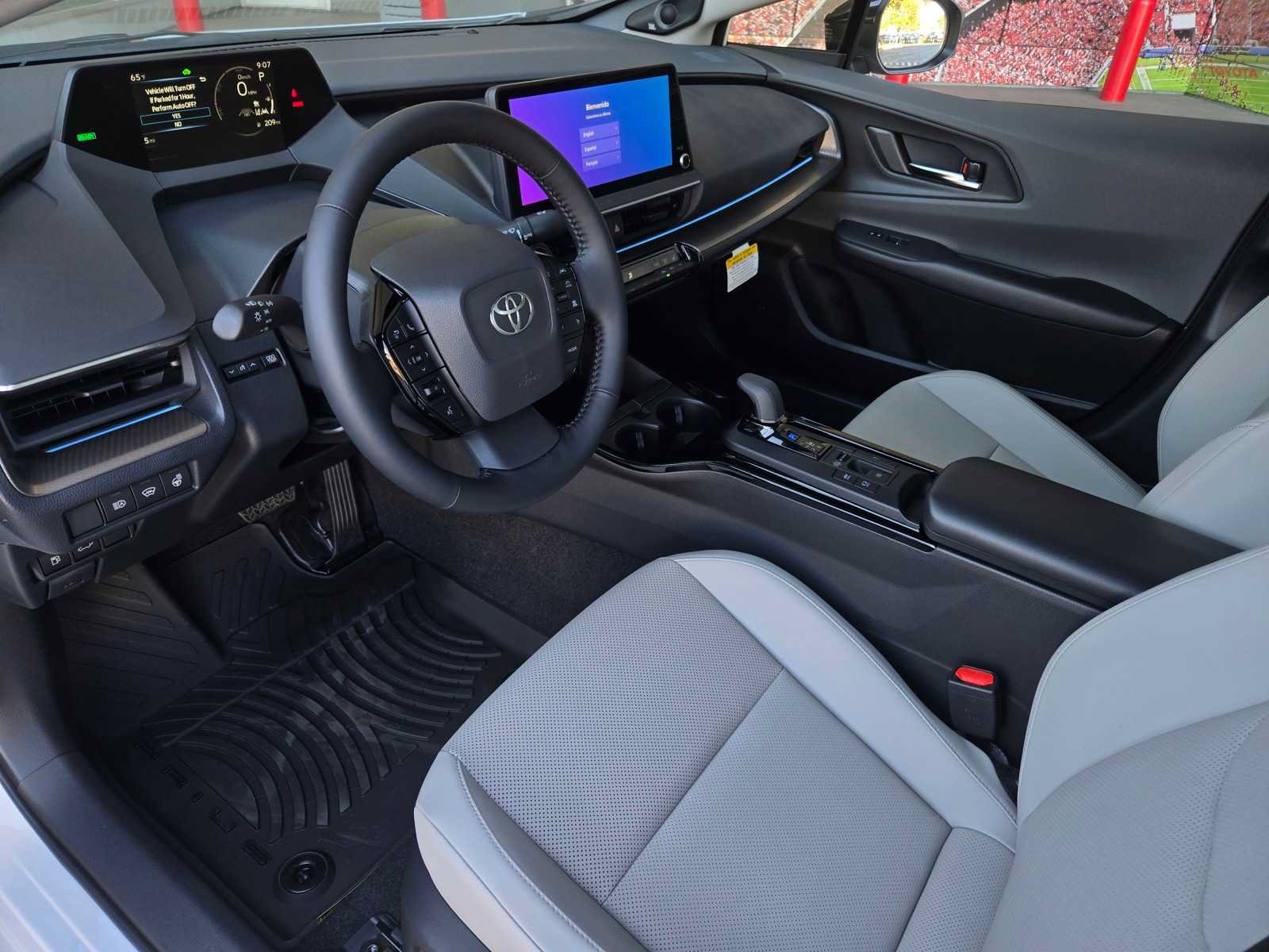 New 2027 Toyota Prius Limited w/ Limited Premium Package AWD/4WD image 7