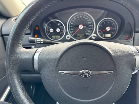 Used 2005 Chrysler Crossfire Limited RWD image 27