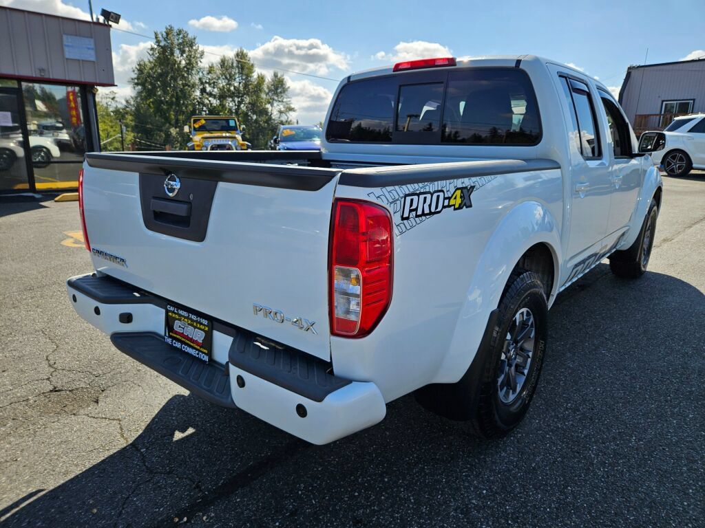 Used 2016 Nissan Frontier PRO-4X w/ Pro-4x Graphics Package AWD/4WD image 4